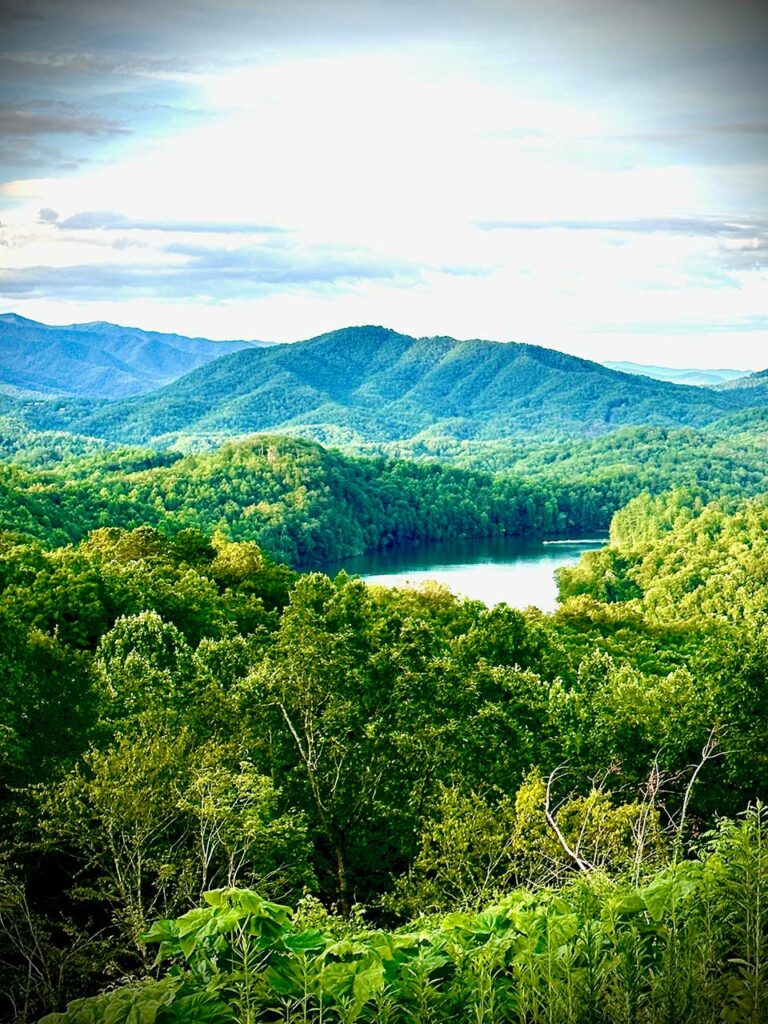 The Smoky Mountains Area | Basecamp Smoky Mountains